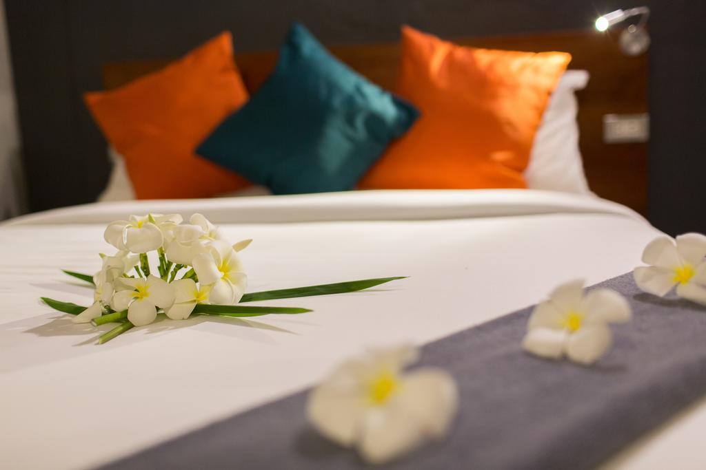 Holiday Station Hostel Krabi By Eksteriør billede